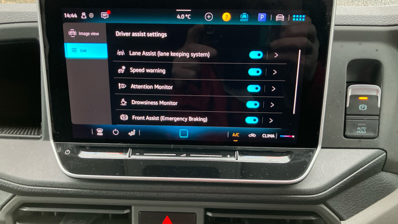 Volkswagen Crafter Cr35 Mwb Diesel 2.0 TDI 140PS Commerce Plus High Roof Van Auto